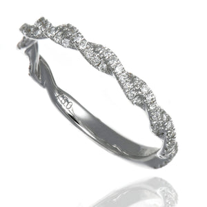 18k White Gold Twisted Diamond Band