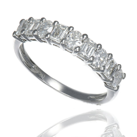 18k White Gold Alternating Emerald-Cut & Round Diamond Band