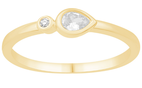 Pear & Round Diamond Bezel Ring in 14K Yellow Gold