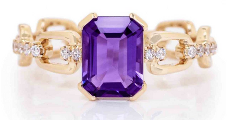 14K Yellow Gold Emerald Cut Amethyst Paperclip Ring