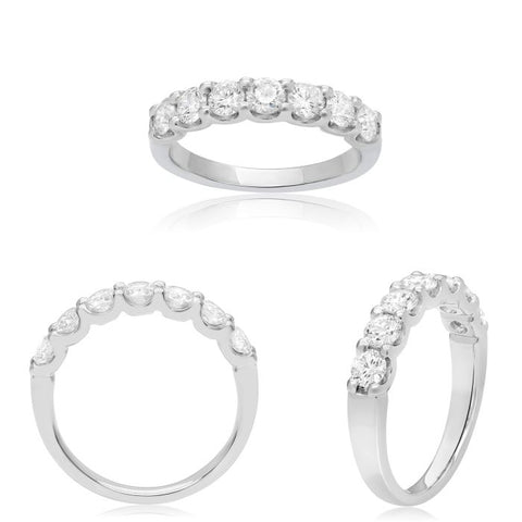 14K White Gold 7-Stone Diamond Band
